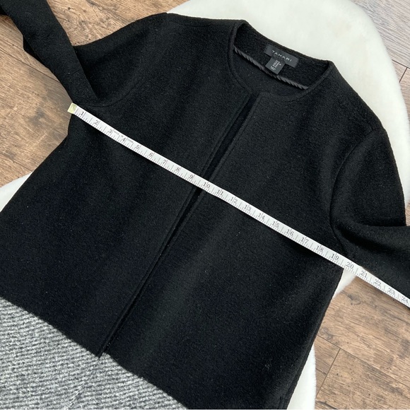 Tahari Wool Cardigan Jacket Colorblock Duster Jacket Black Grey Stripe Medium - Picture 13 of 16